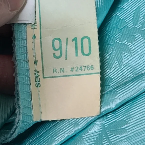 Elegant Aqua Off-Shoulder Gown, Vintage, Made In USA, Union Tag, 80's - Picture 8 of 16